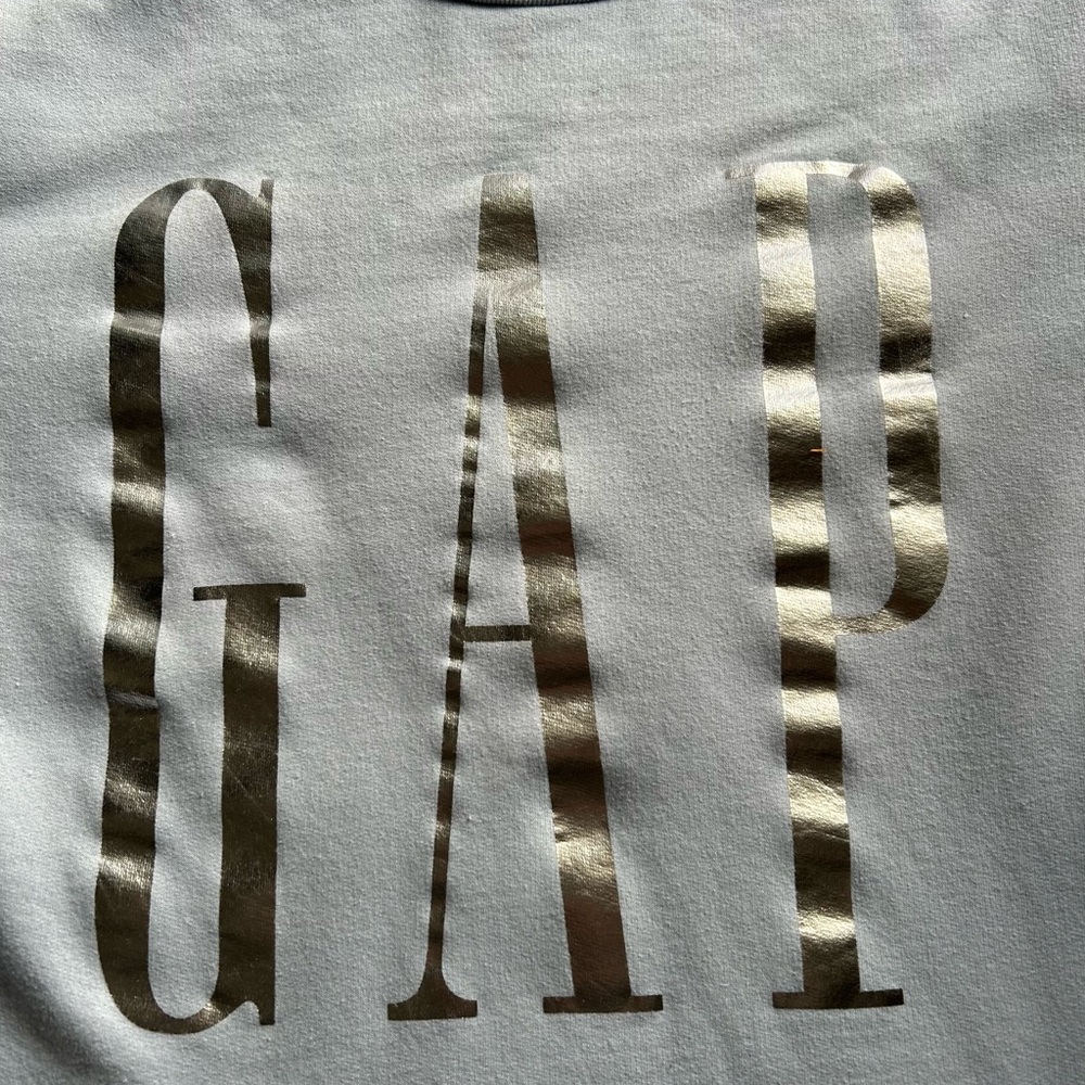 GAP Crewneck Ice Blue  Women's Sz M Logo Metallic Shine Pullover Sweatshirt